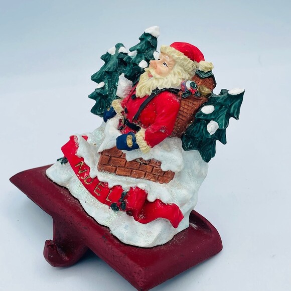 Vintage Santa Claus in Chimney Cast Iron Stocking Holder Mantle Table Top NOEL - Picture 2 of 6